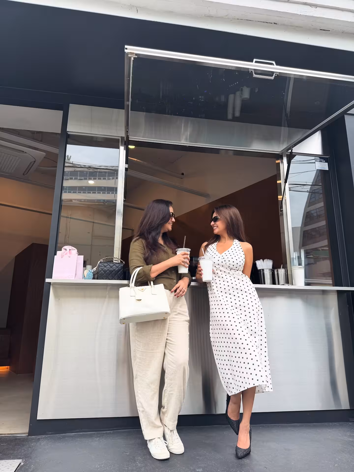 Anushka Sen Illuminates Seoul With Soulful Vibes