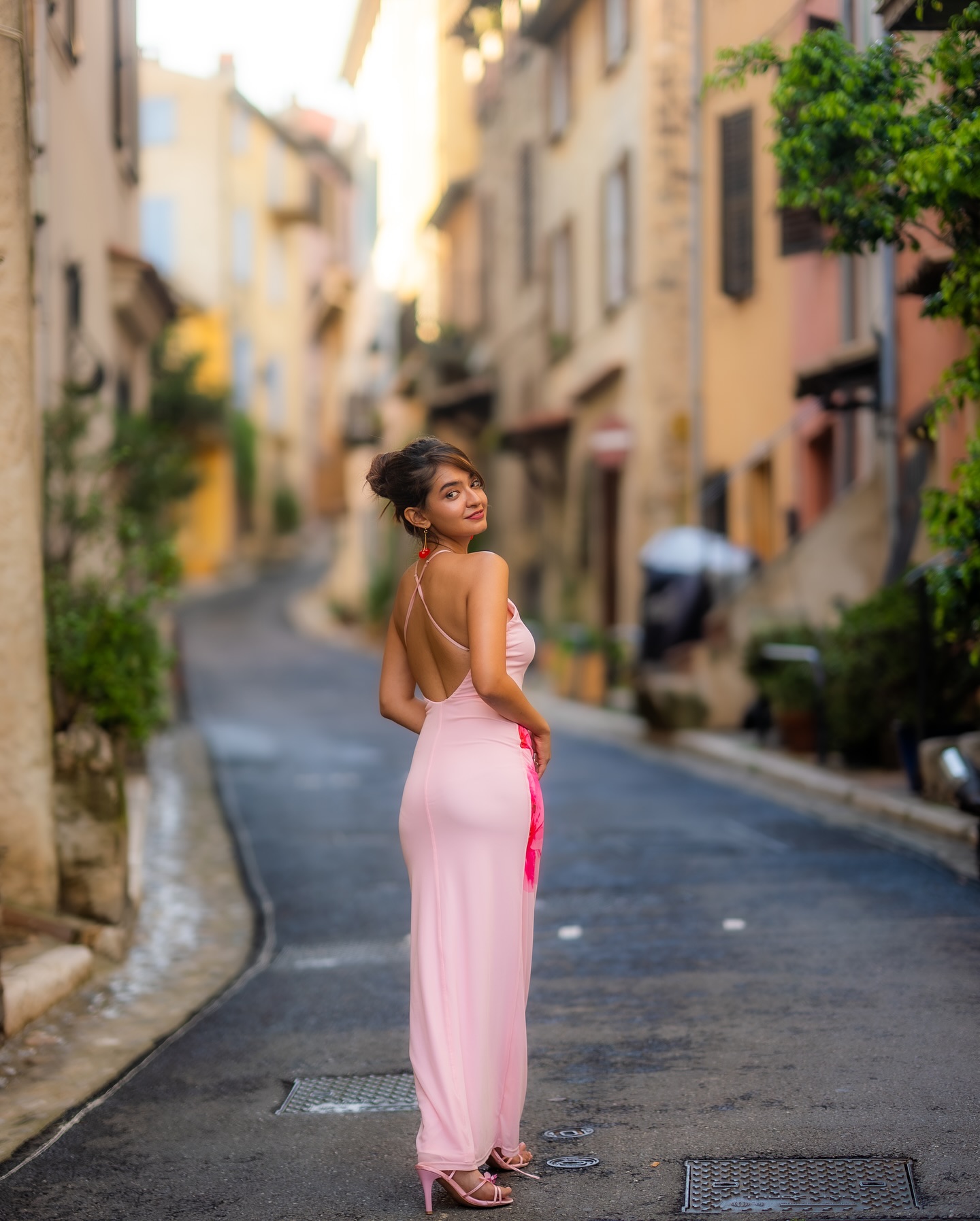 Anushka Sen Stuns With Playful Style