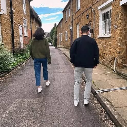 Anushka, Virat Enjoy London Family Moments