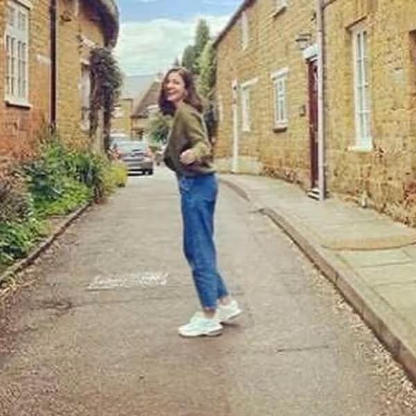 Anushka, Virat Enjoy London Family Moments