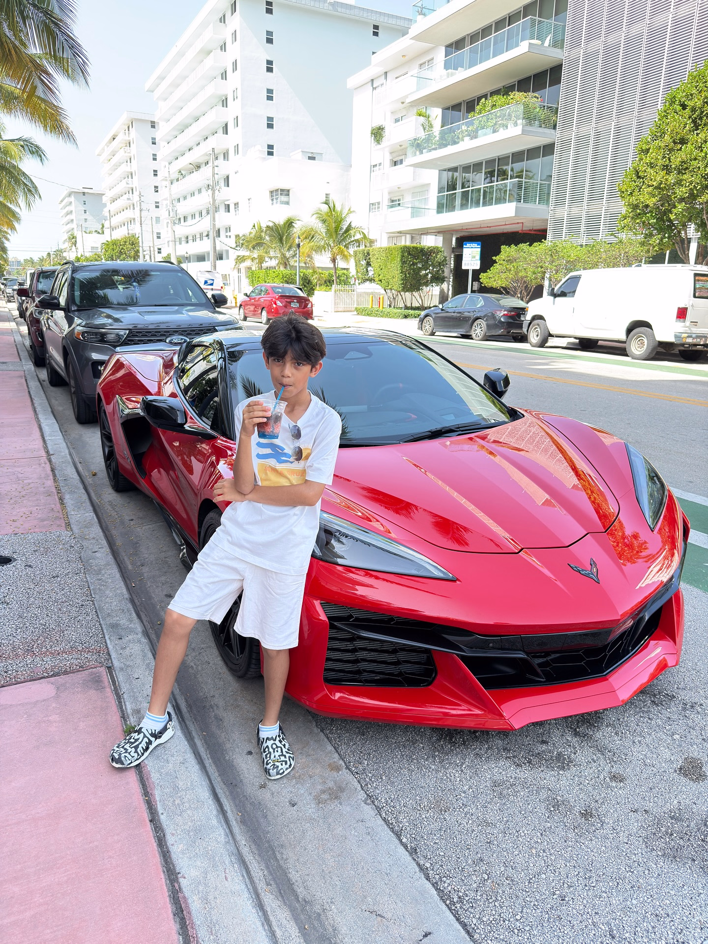 Arjun Bijlani Explores Miami Streets