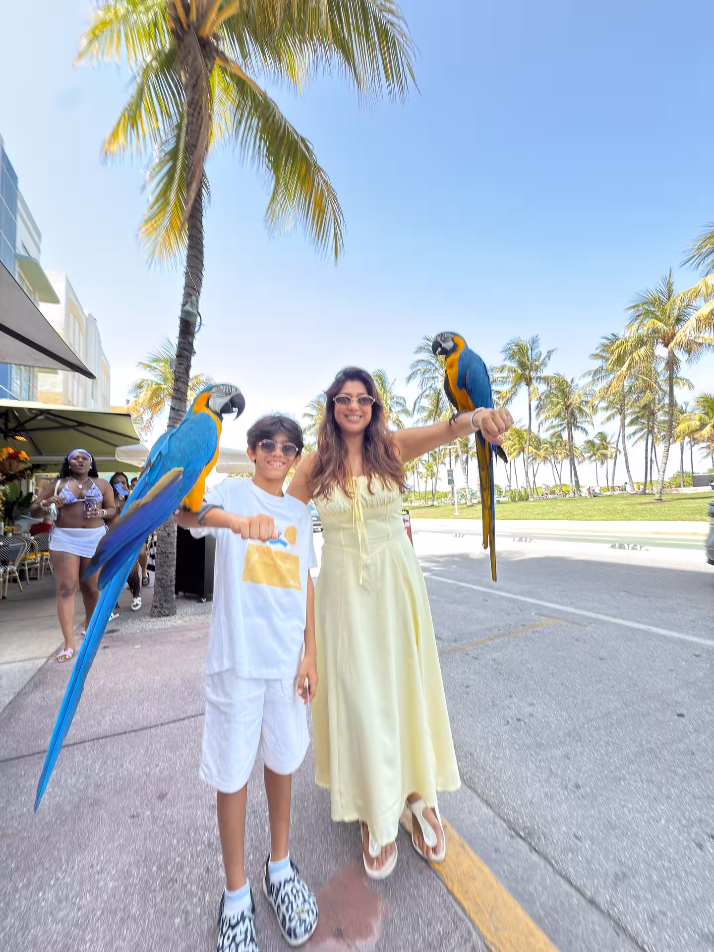 Arjun Bijlani Explores Miami Streets