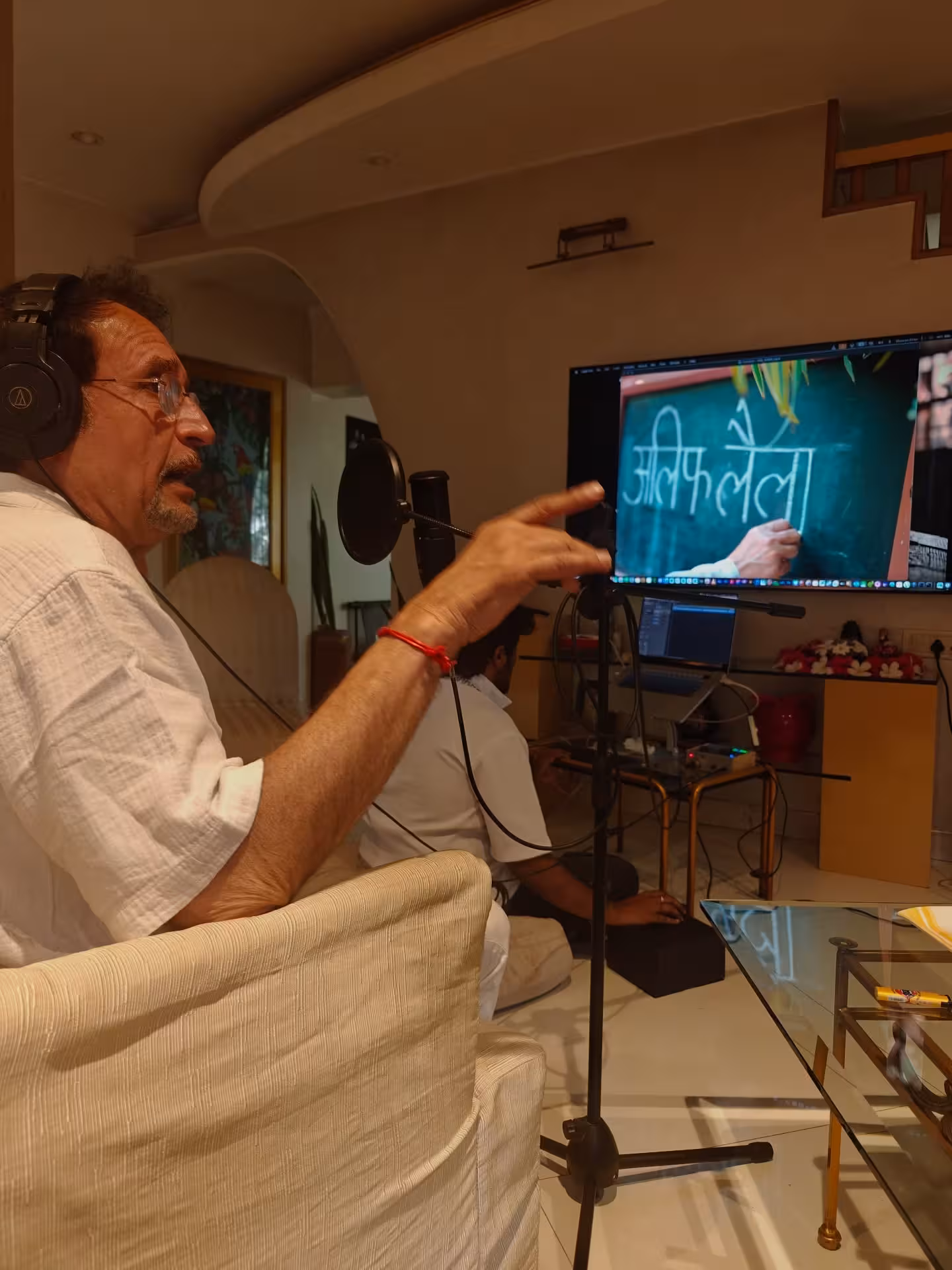 Artist’s Behind-The-Scenes Magic Kiran Kumar unveils his creative process, capturing stories behind every shot in raw form!