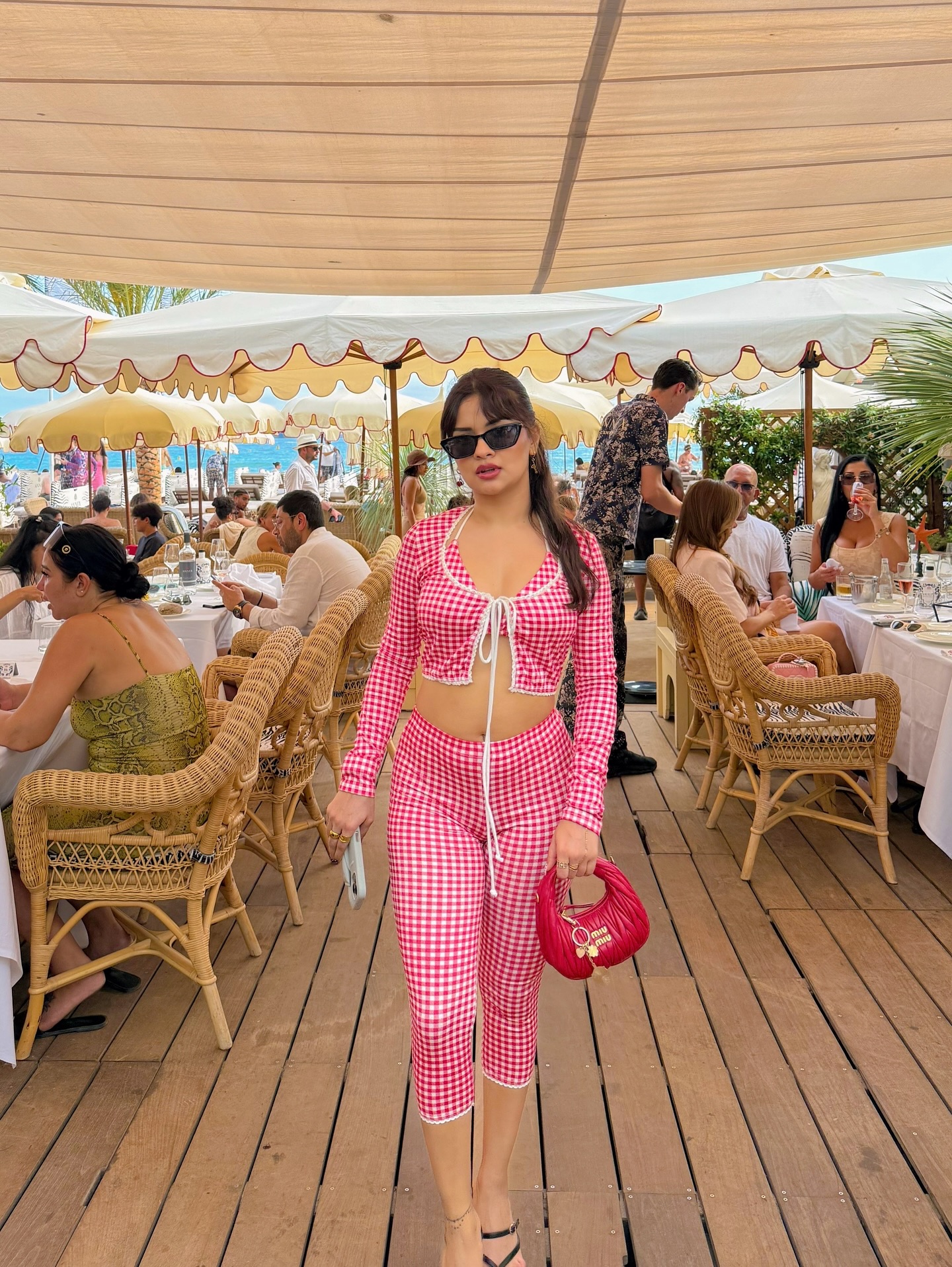 Avneet Kaur Shines at Cannes