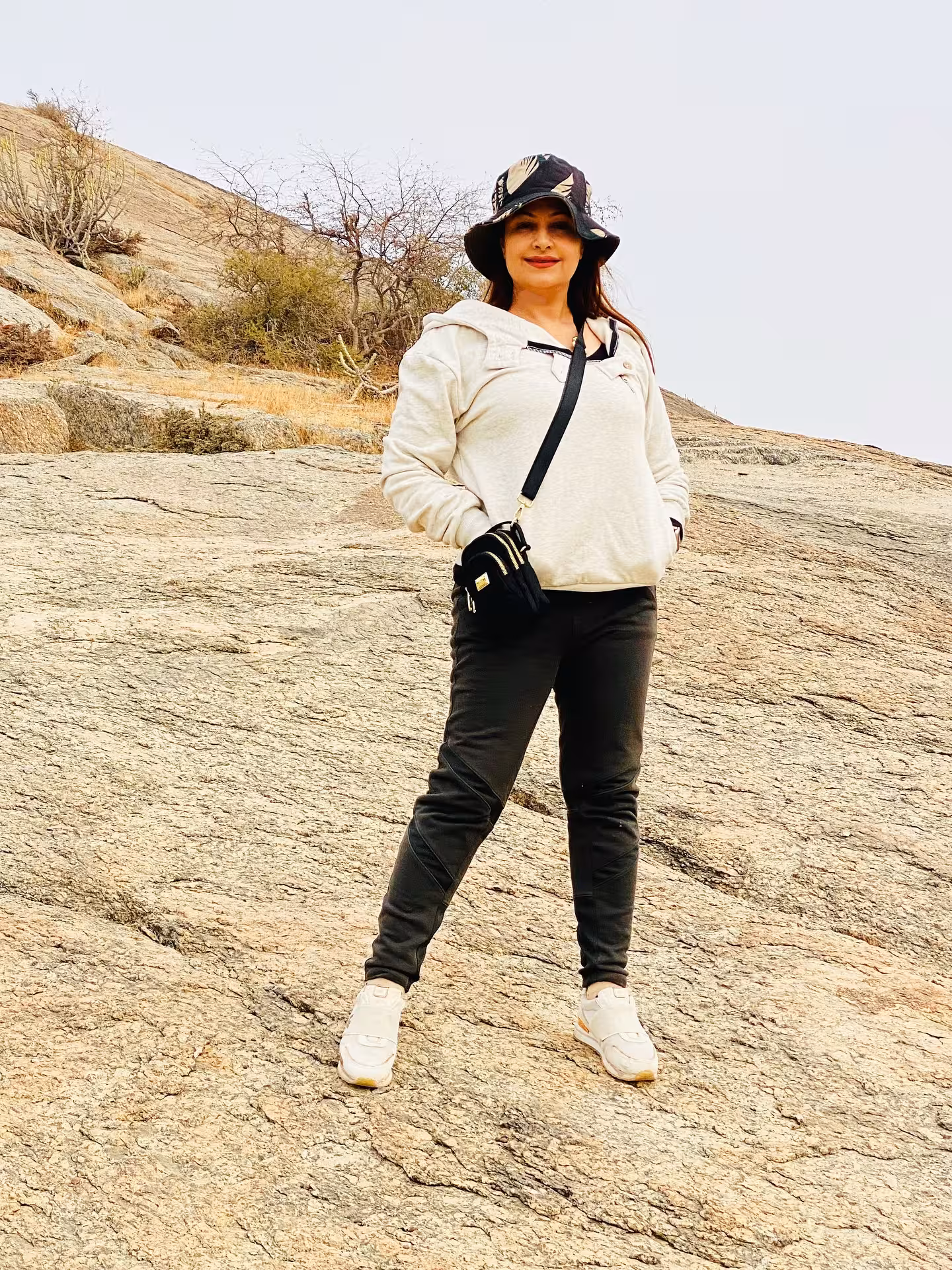 Ayesha Jhulka Celebrates Life’s Little Joys Embracing daily delights with stunning selfies, authentic smiles and timeless bliss always