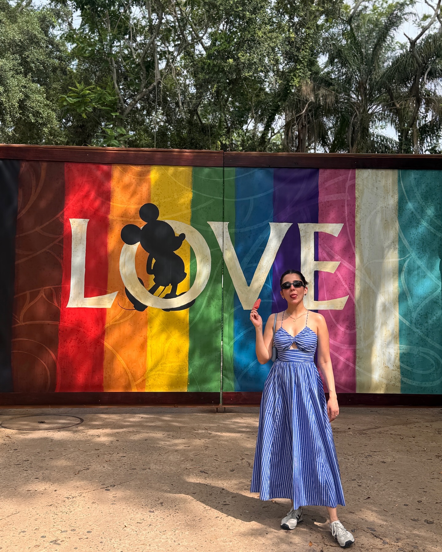 Barkha Singh’s Disneyland Selfie Adventure