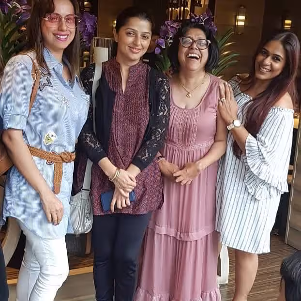 Bhoomika Chawla Honors Legacy Of Pom Di