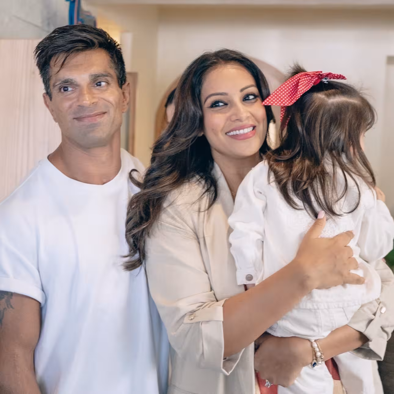 Bipasha Basu Embraces MonkeyLove Vibe Bipasha Basu shares an emoji-rich Instagram update expressing gratitude, love, and a unique monkey love.