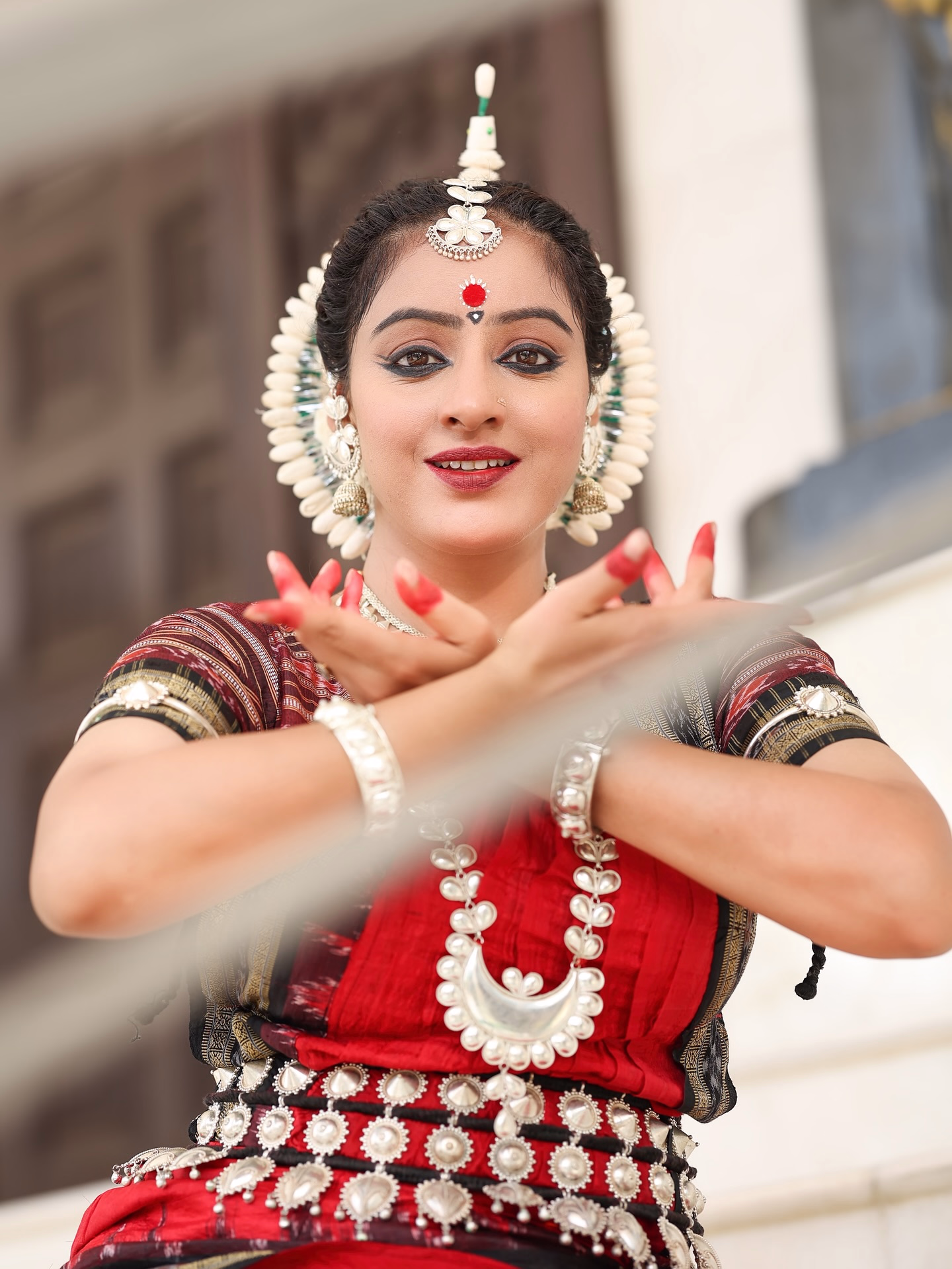 Deepika Singh Honors Odissi Mentors Deepika Singh honors her mentors, celebrating ancestry and art in odissi dance with grace.