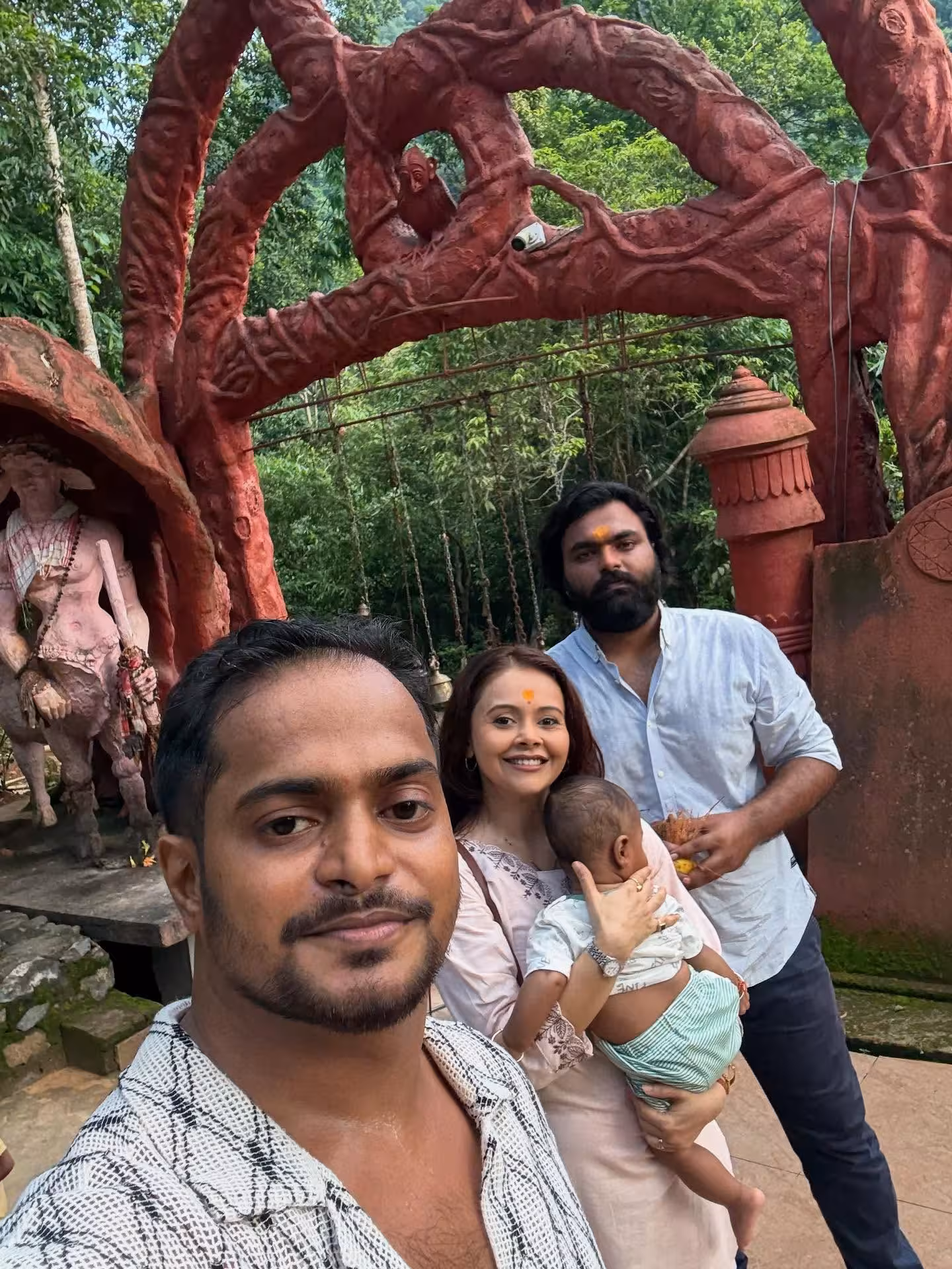 Devoleena’s Serene Visit To Bhimashankar Dham
