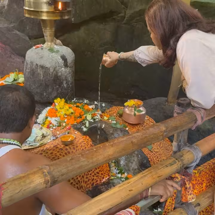 Devoleena’s Serene Visit To Bhimashankar Dham