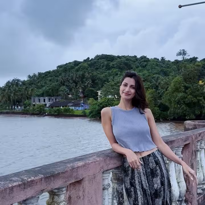 Diksha Singh’s Unique Style Statement