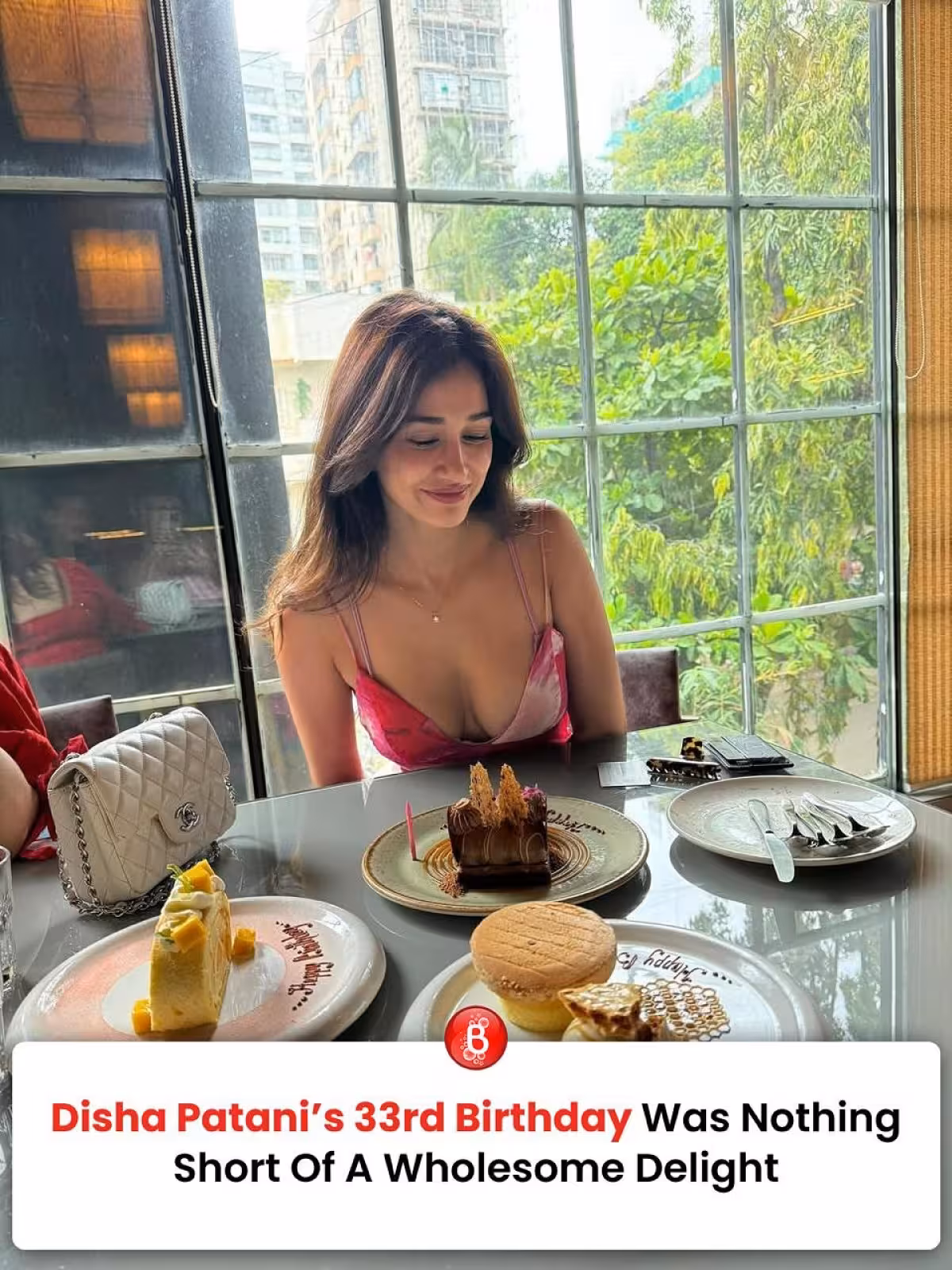 Disha Patani Birthday Bash Cozy moments, joyful vibes; friendly celebration lights up this day in Bollywood. So cool!