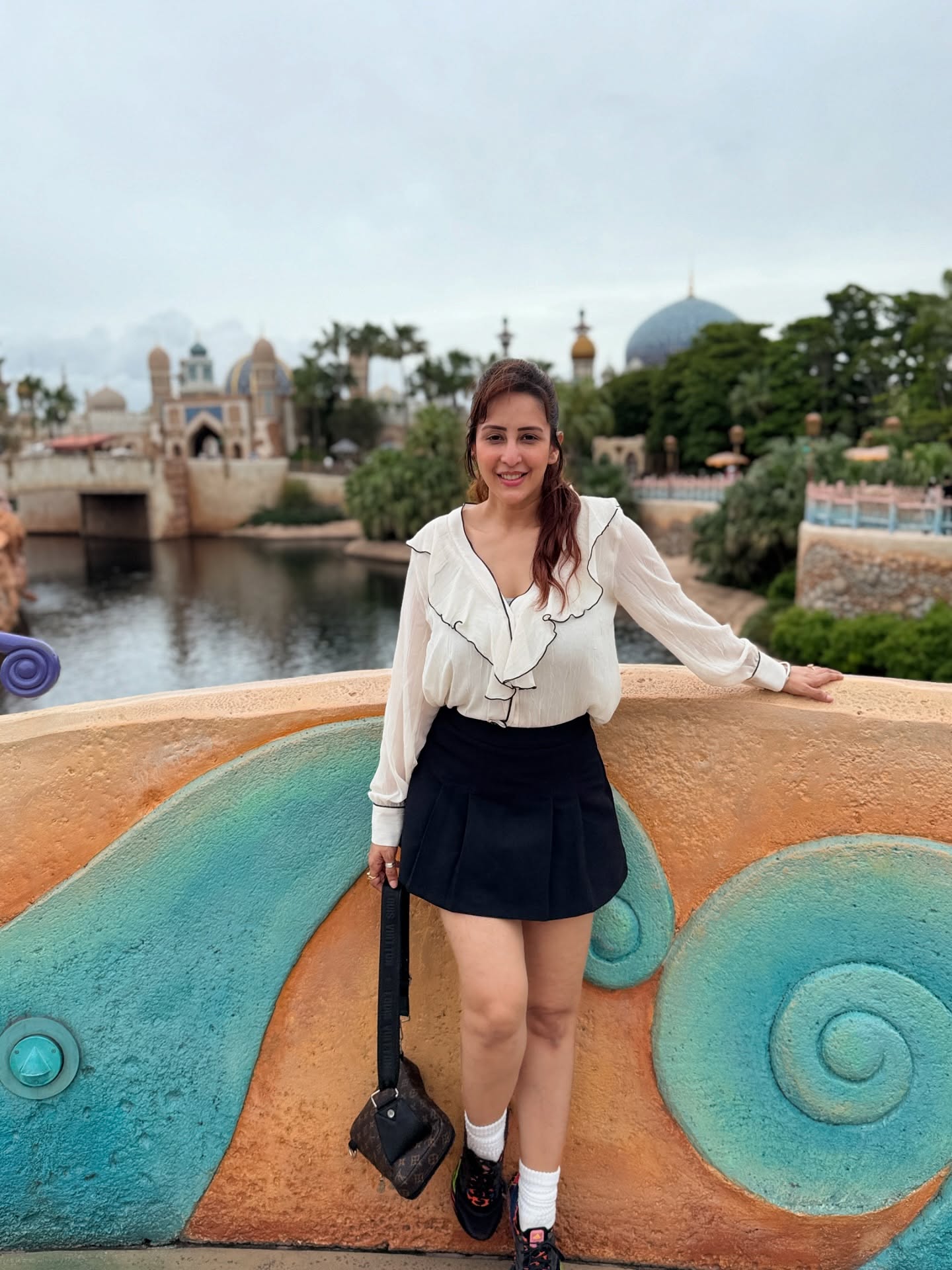 Disney Princess Vibes in Chahat Khanna's Insta Post