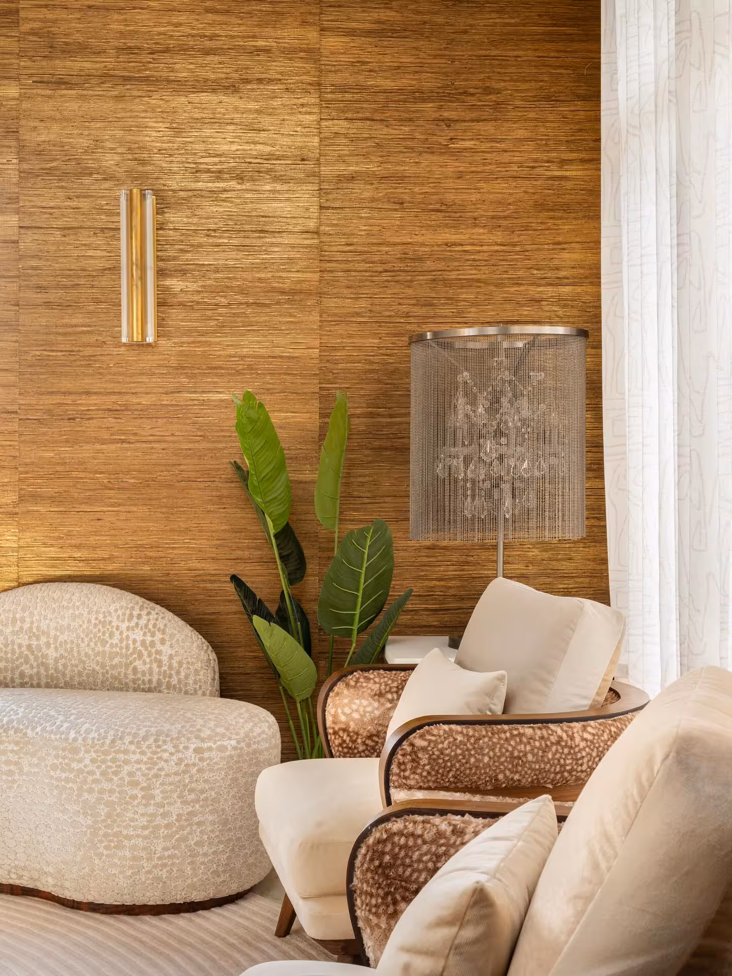 Elegant Spaces: Art In Every Detail