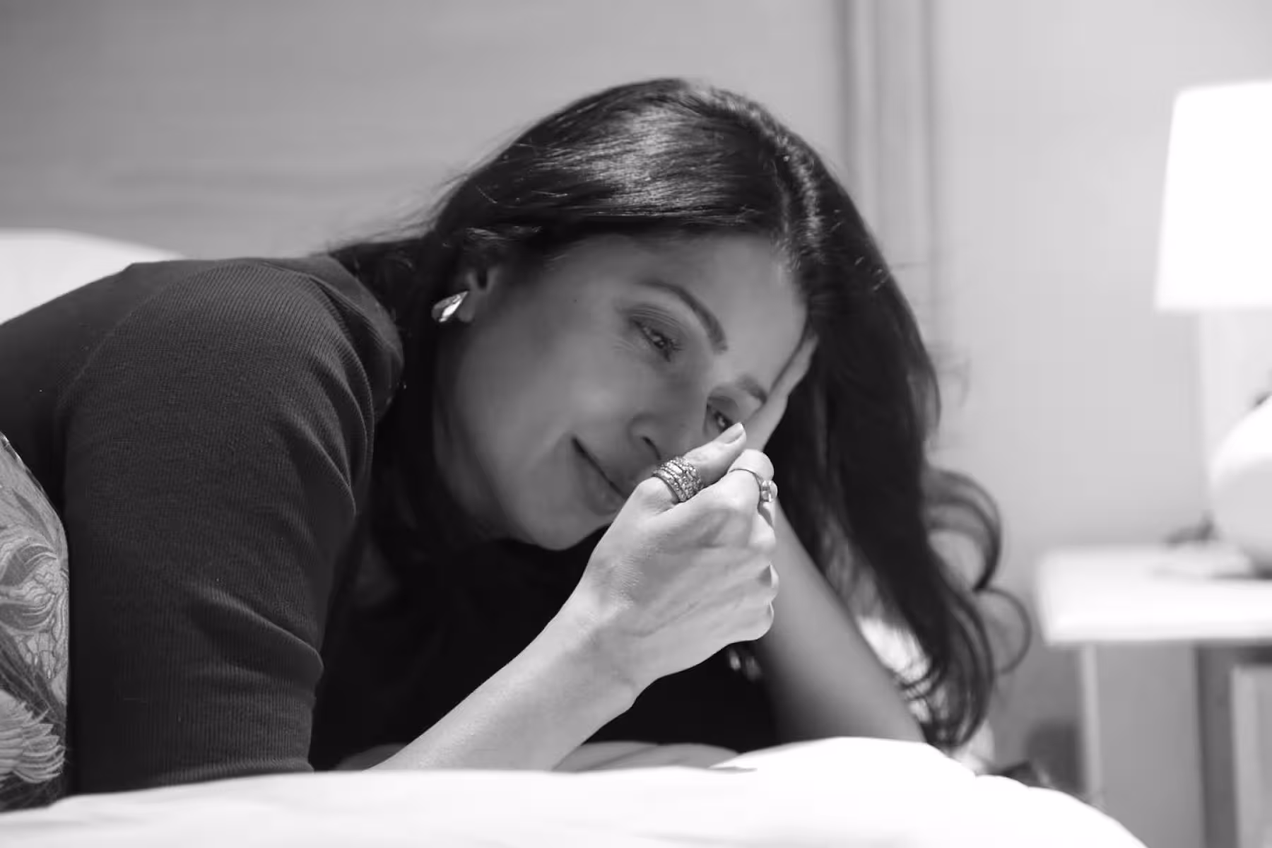 Insightful musings on modern distractions, cherishing moments without digital noise - wow.