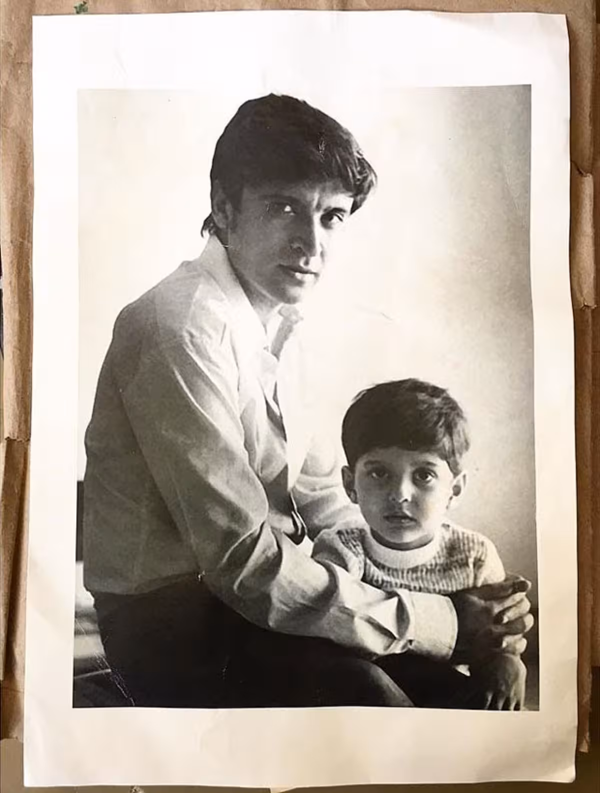 Farhan Akhtar Honors Father’s Legacy Actor honors his influential father in a heartfelt ode, marking legacy since 1974 today!!
