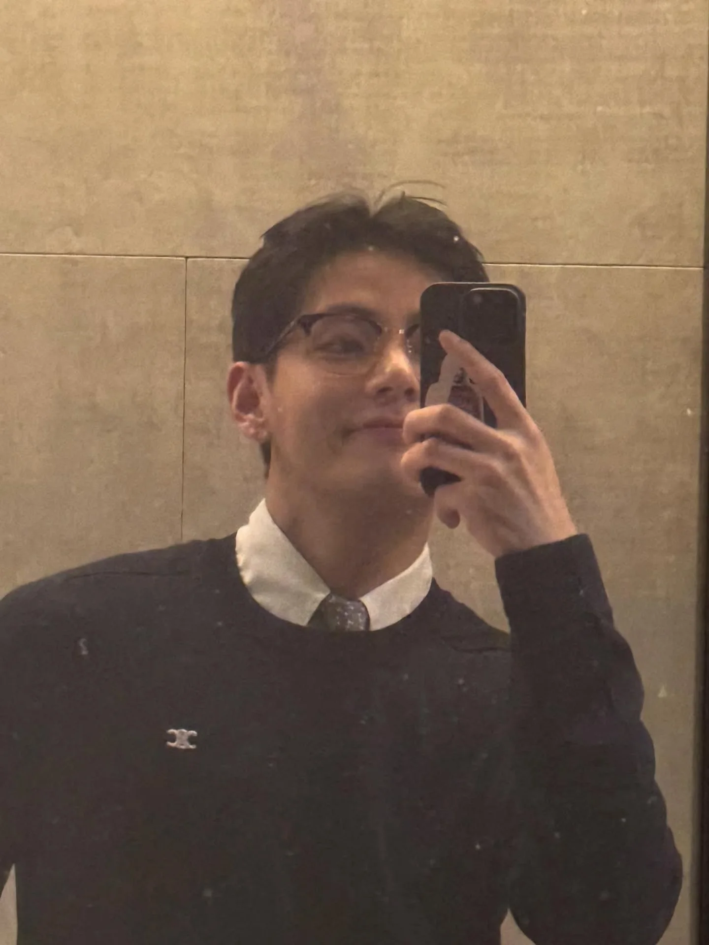 Filmfare Shares BTS V’s Dreamy Photo Dump Filmfare unveils BTS V’s enchanting photo series that radiates a dreamy date night vibe!!