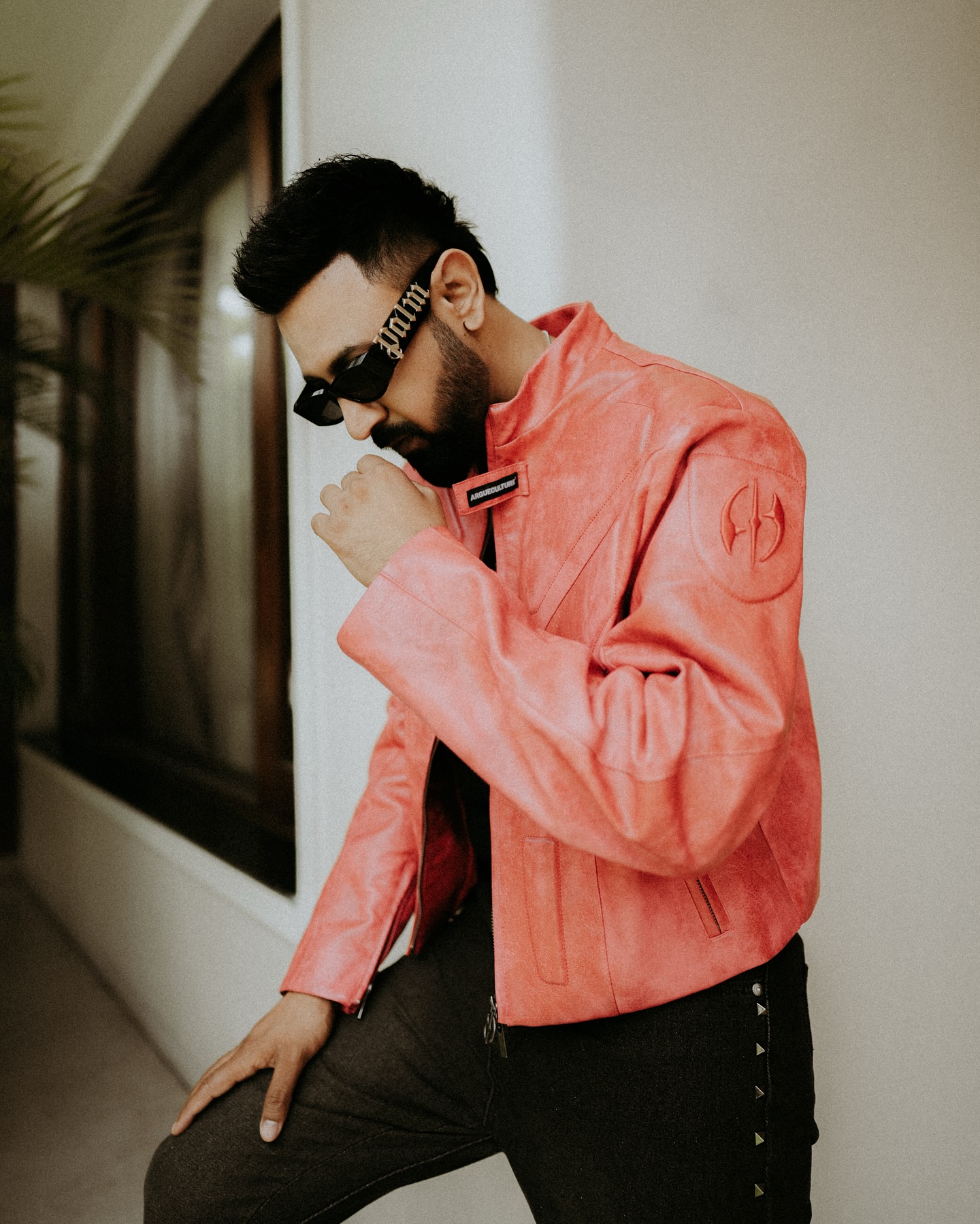 Gippy Grewal Expresses His Iconic Affection
