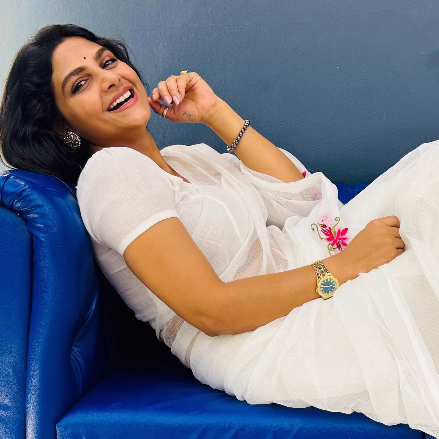Bollywood actress Hema Sharma inspires with her 'real' stance and heartfelt confidence now
