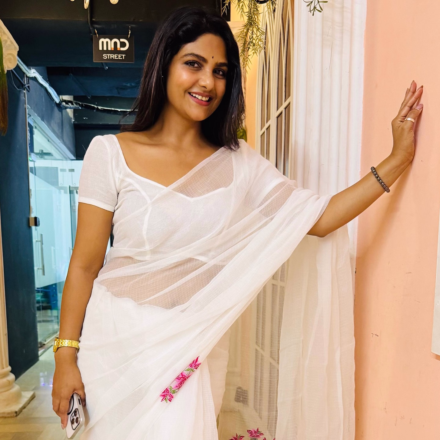 Hema Sharma Stays Real