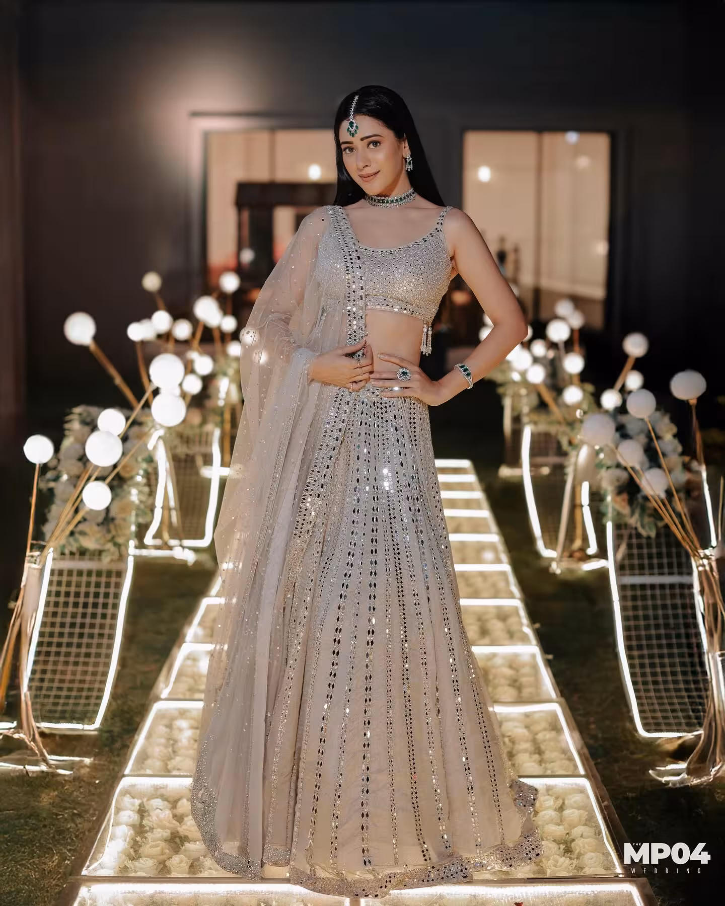 Hiba Nawab Stuns In Latest Look Celebrity style update with curated outfit sparkling jewellery, and styling details today.