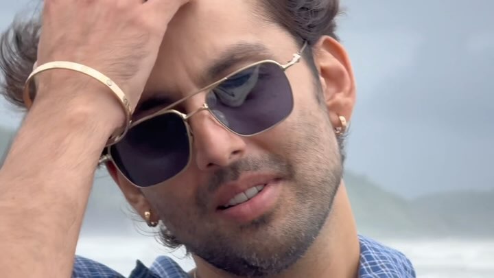 Himansh Kohli Embraces Monsoon Magic