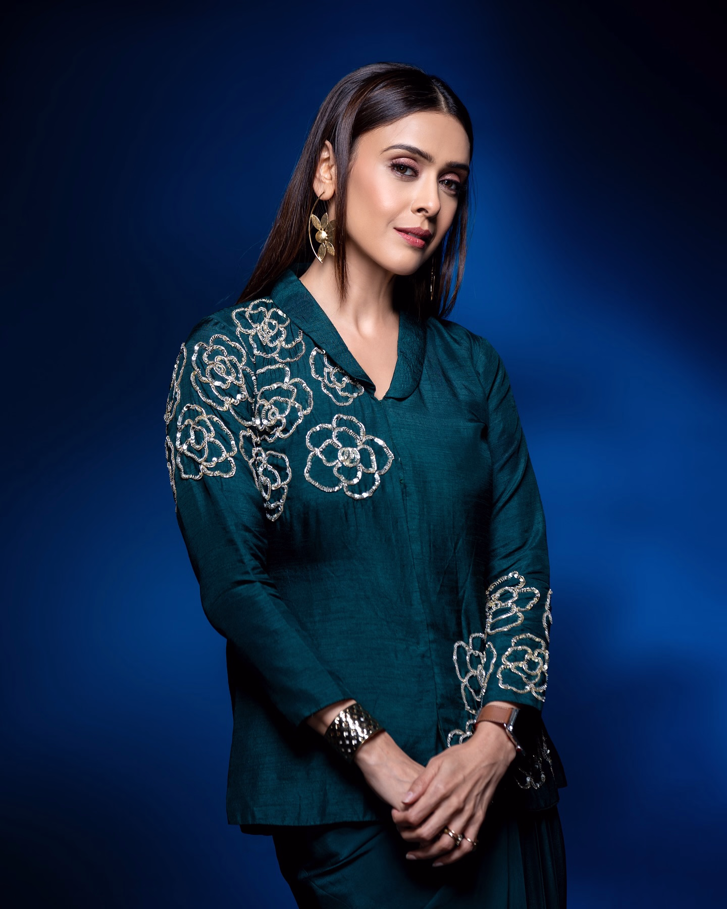Hrishitaa Bhatt Redefines Fusion Fashion