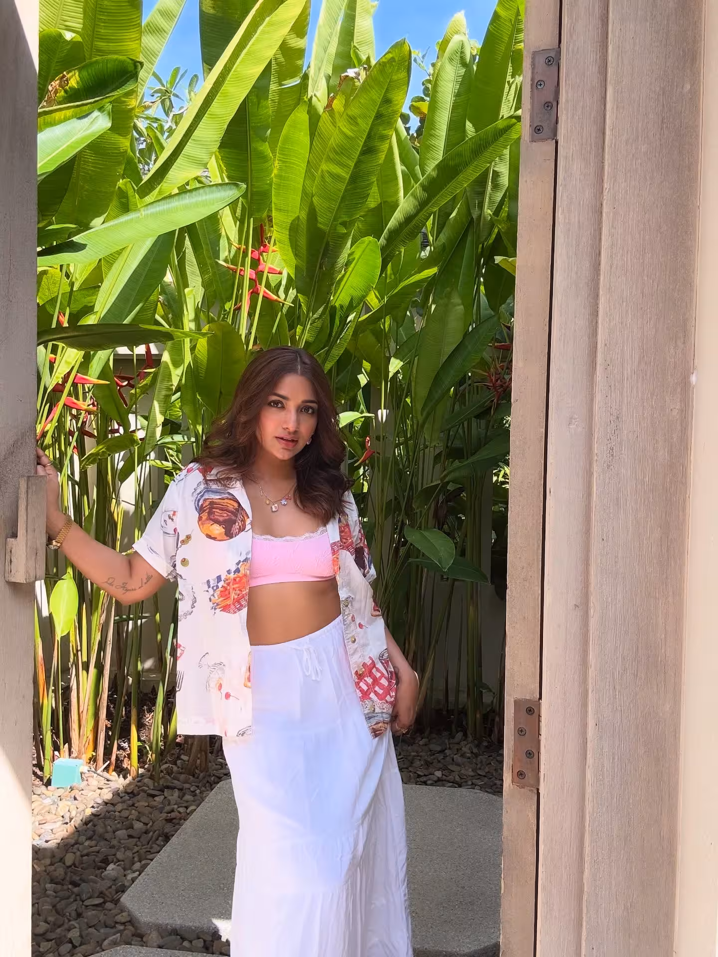 Island Girl Vibes: Jiya Shankar’s Coastal Comeback