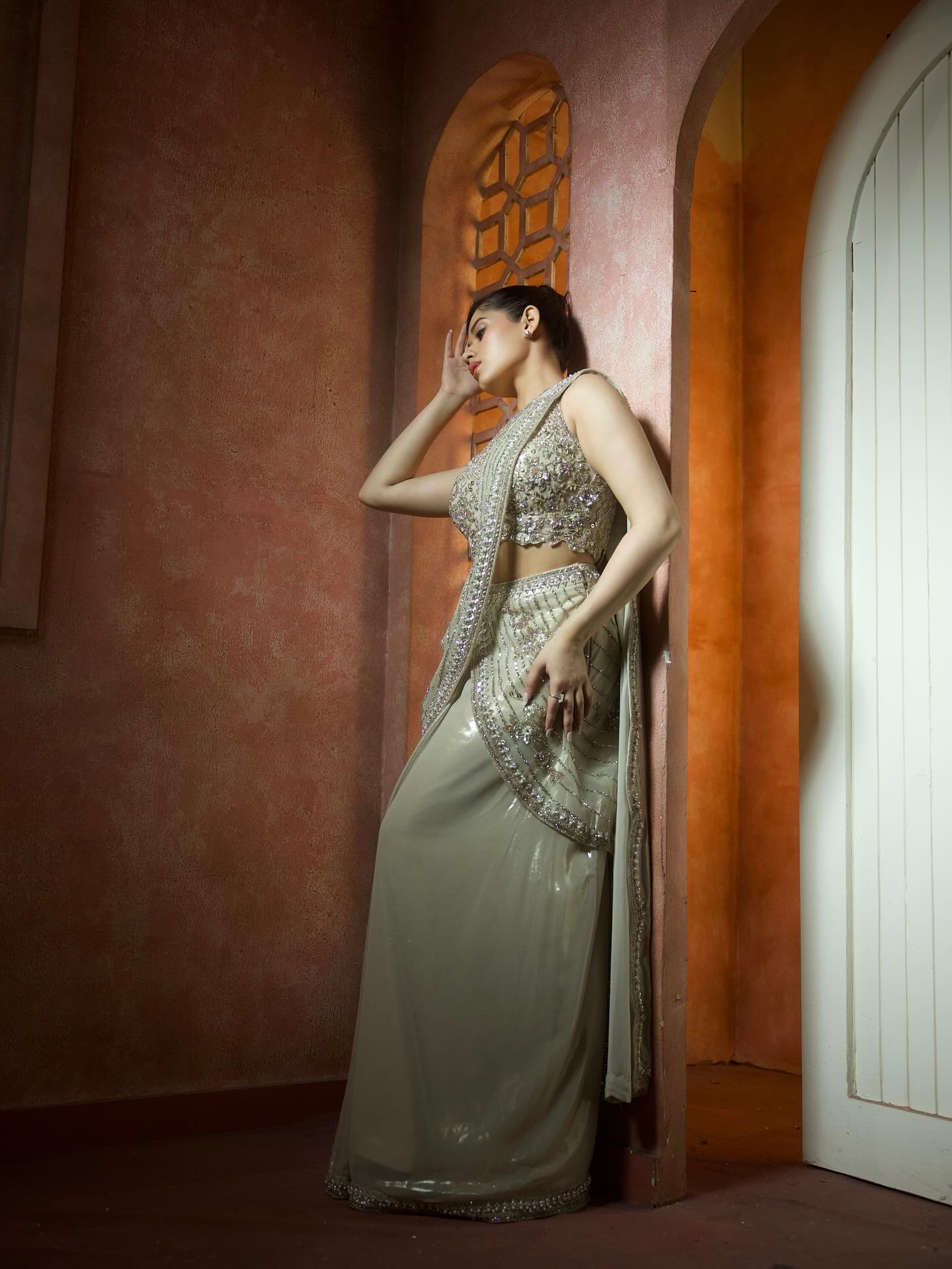 Jannat Zubair Rahmani Embraces Saree Style