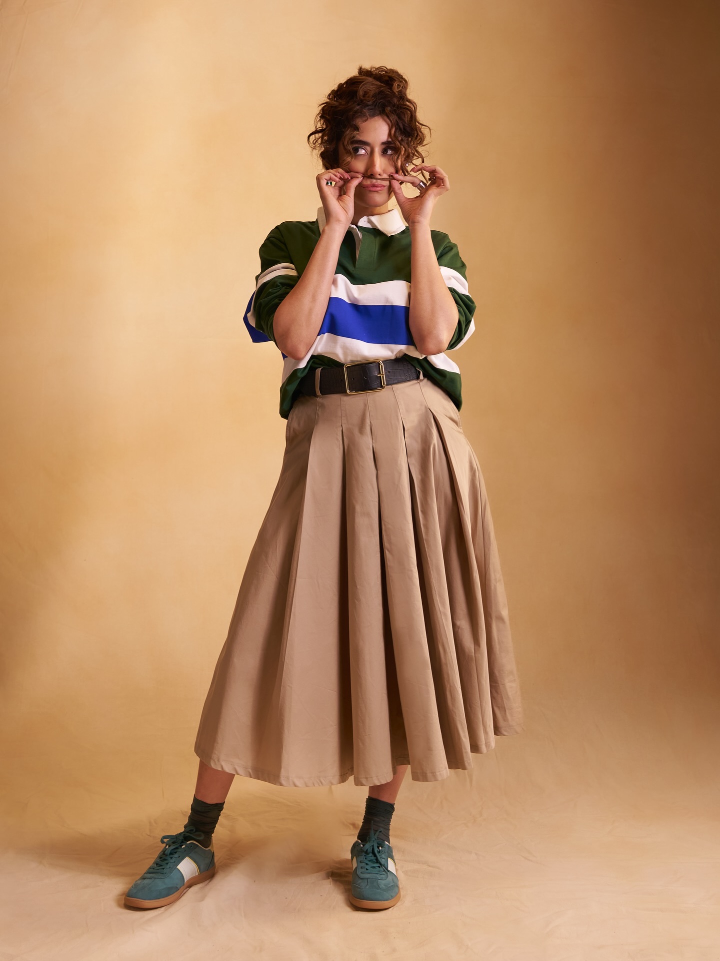 Jonita Gandhi Embraces Y2K in Bold Beparwai Style