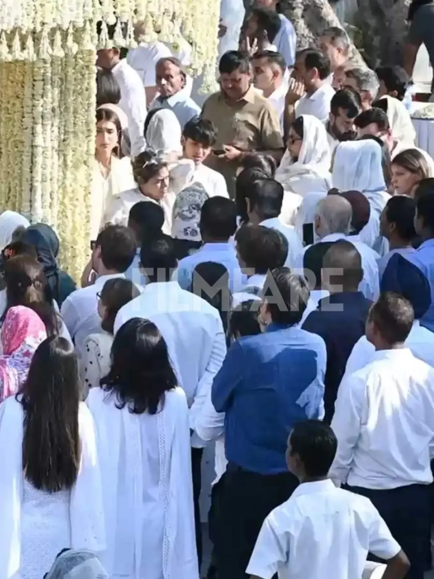 Kapoor Family Mourns Ex-Husband In Delhi