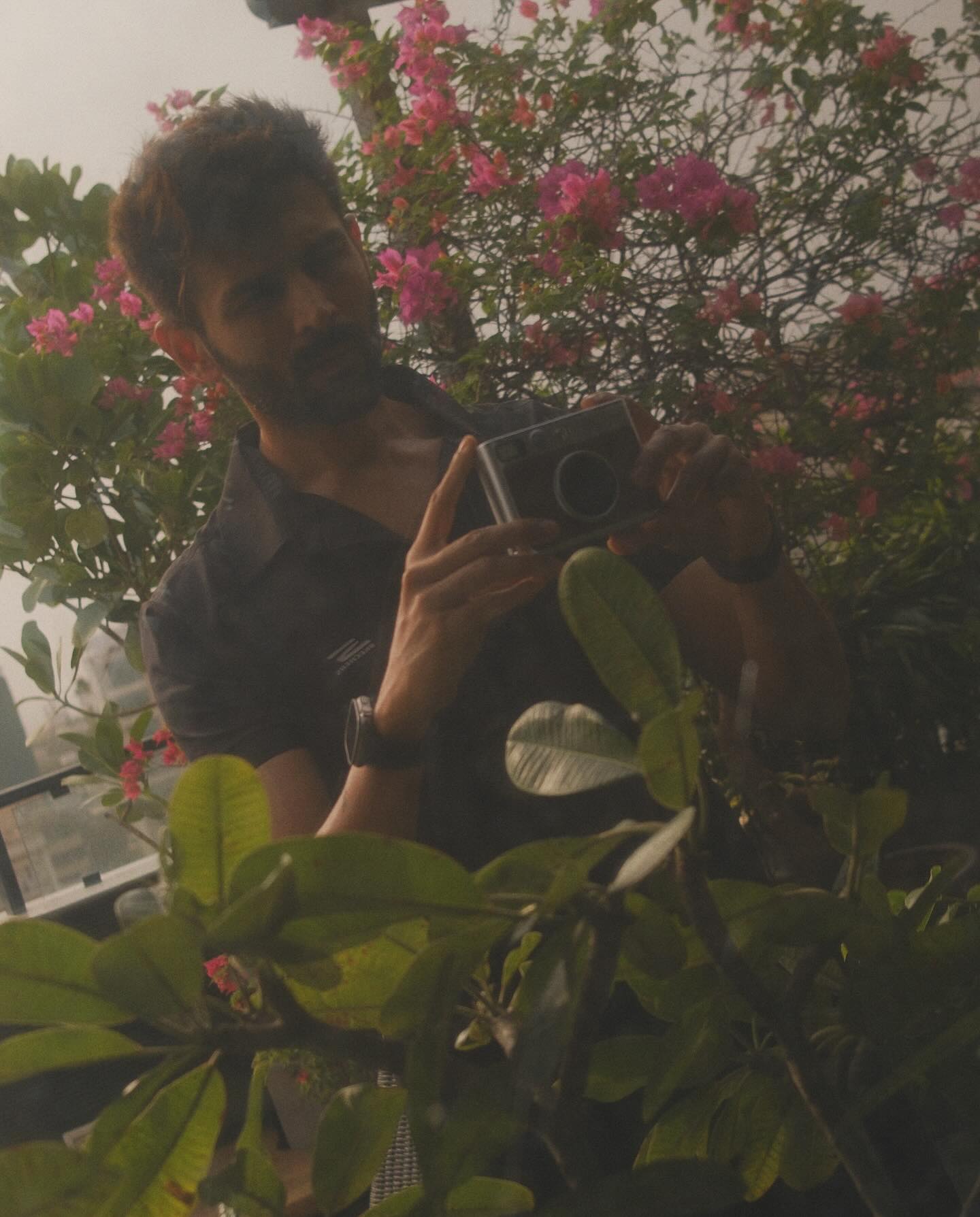 Kartik Aaryan’s Instax Day