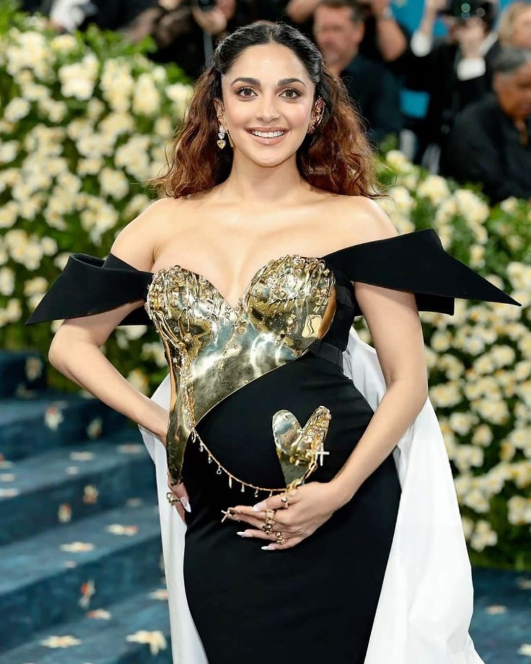 Kiara Advani's Regal Black Look