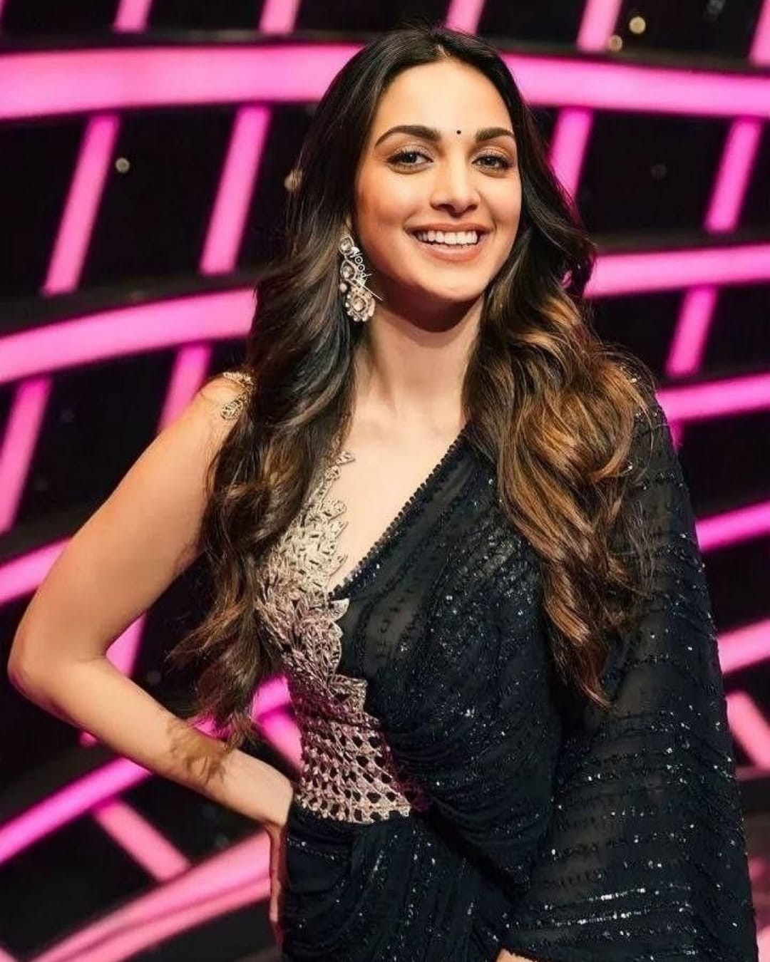Kiara Advani's Regal Black Look