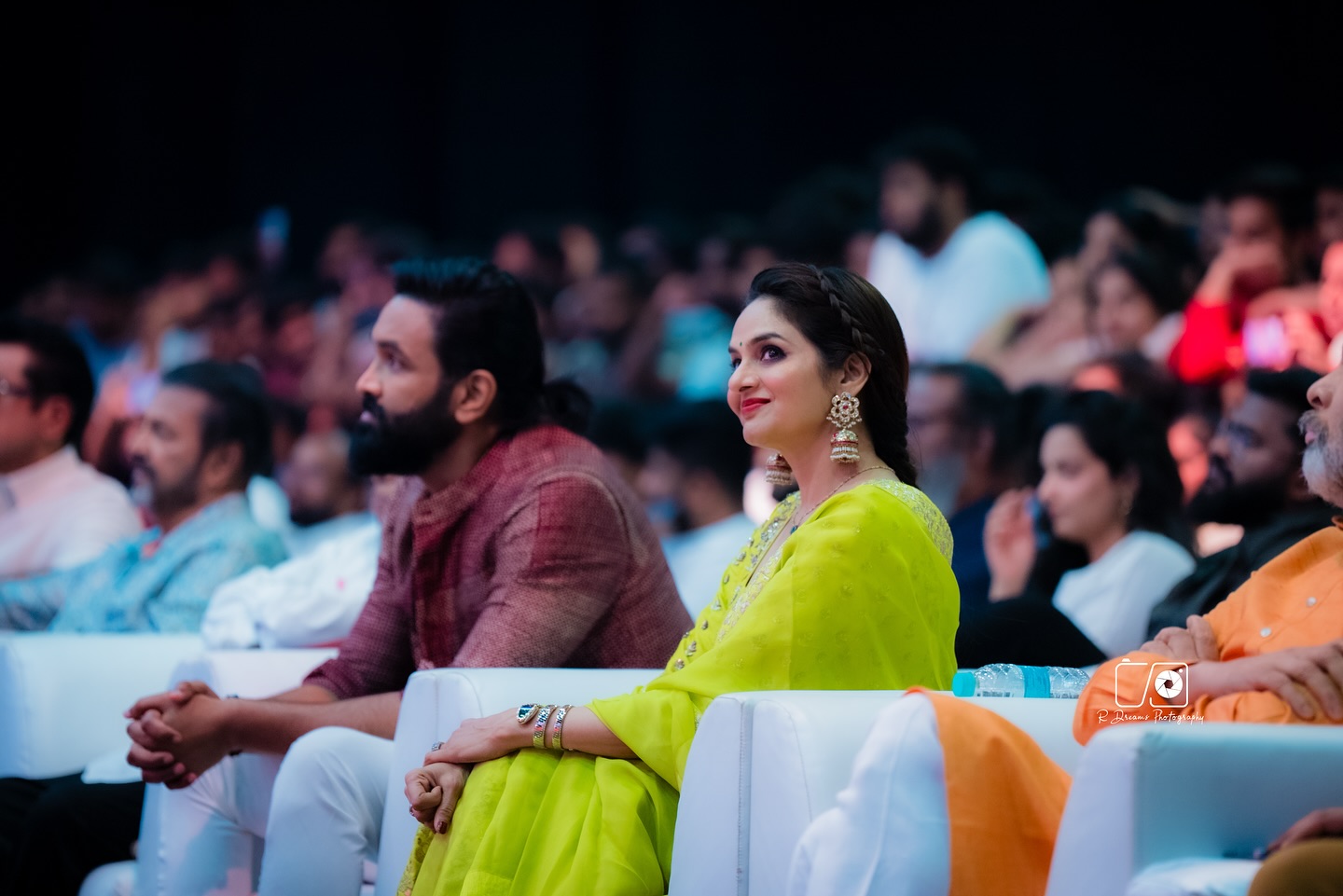 Madhoo Shines At Kannappa Event