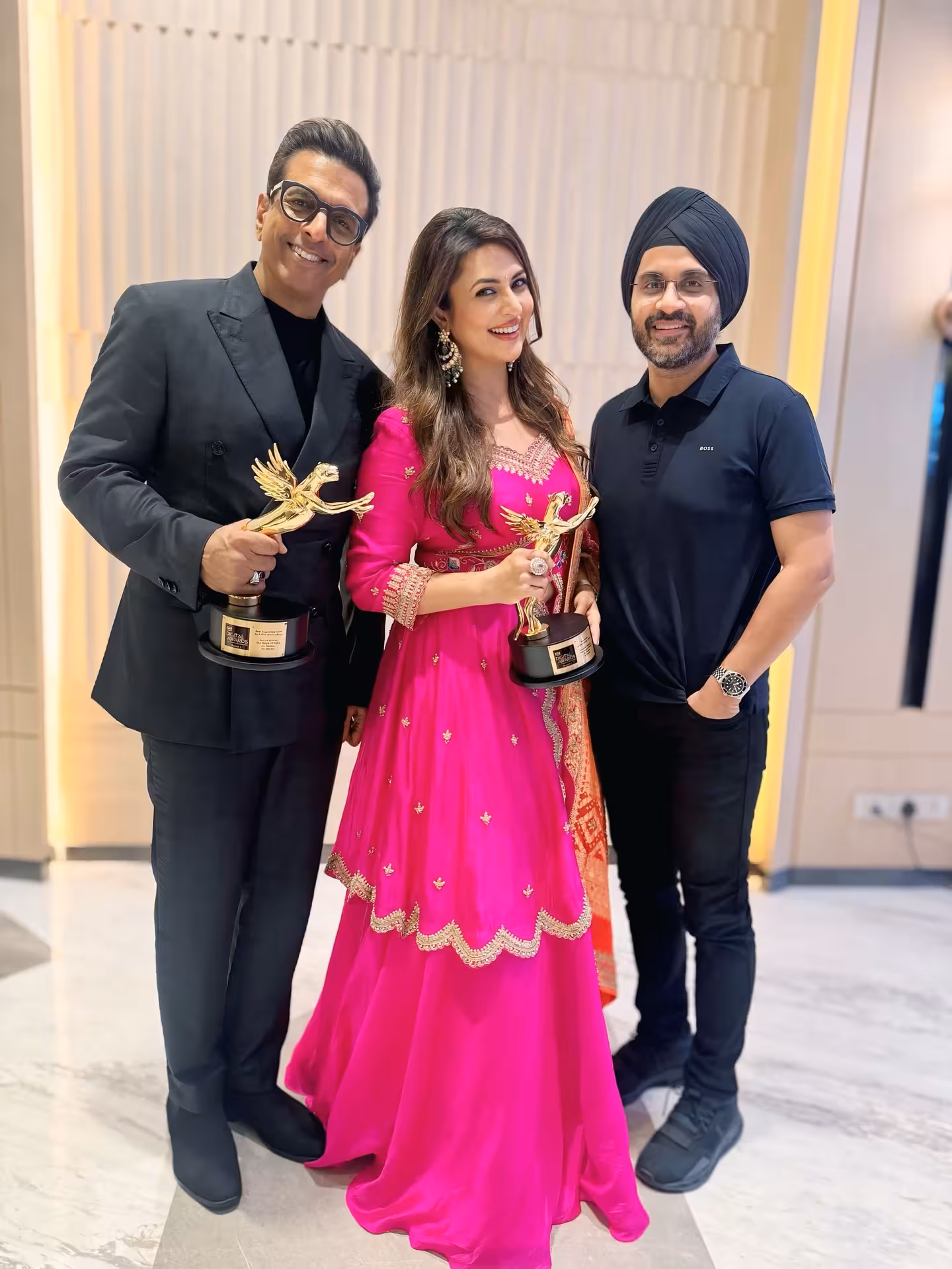 Magic Of Shiri Shines At IWM Buzz Awards