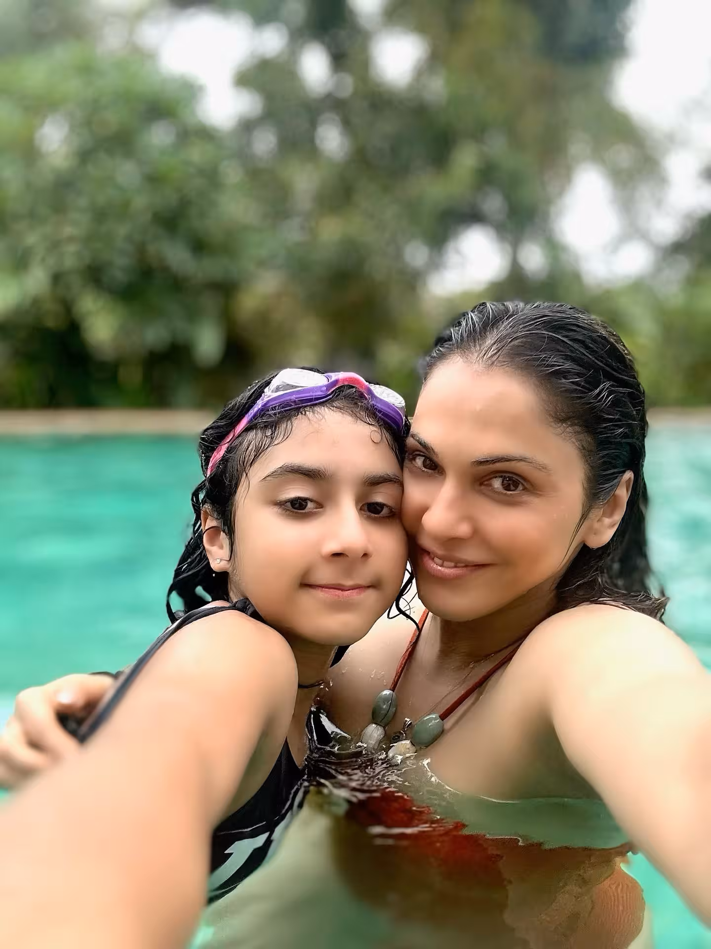 Magical Mother Daughter Escape