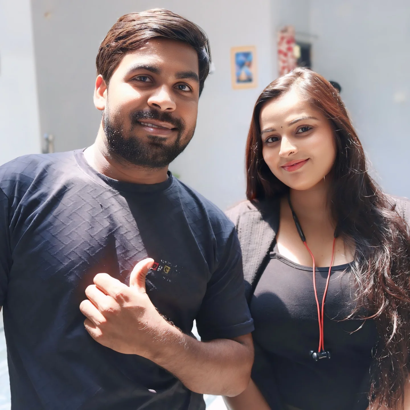 Bhojpuri 'Makan': Dir Abhishek Dubey, Prod Dheeru Yadav, Actress Neha Tiwari film update!!