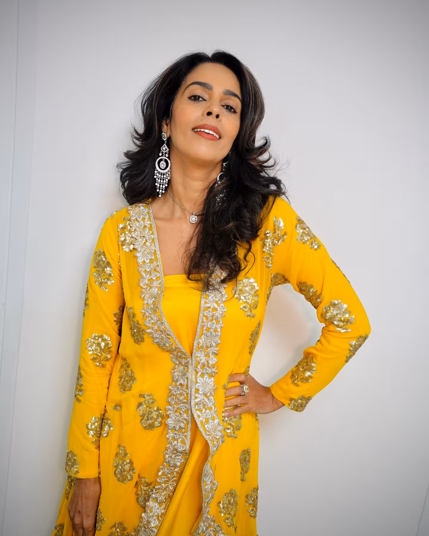 Mallika Sherawat Dazzles at Dubai Fashion Event