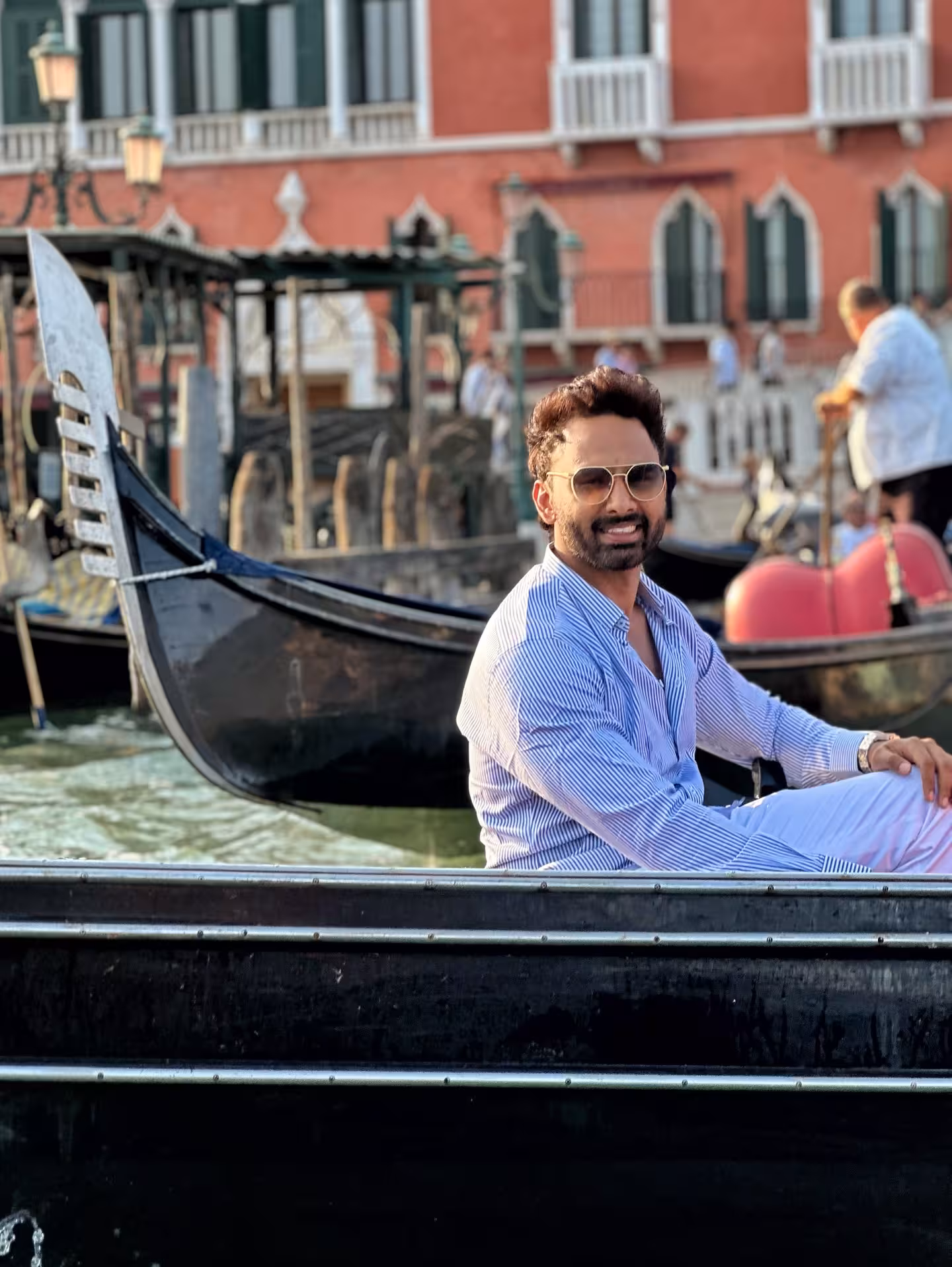 Meet Jain Explores Venice Canals