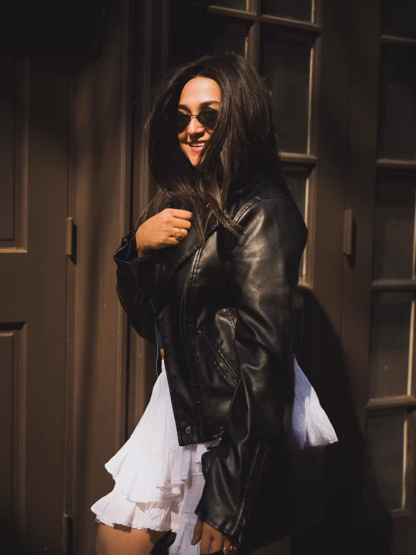 Monali Thakur Embraces Urban Freedom
