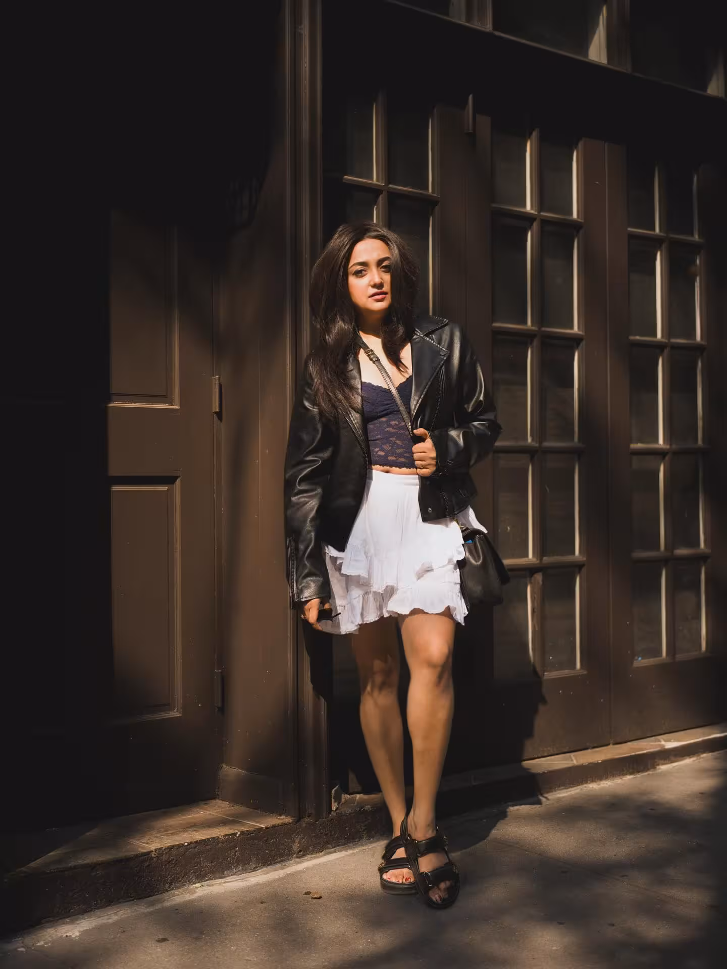 Monali Thakur Embraces Urban Freedom
