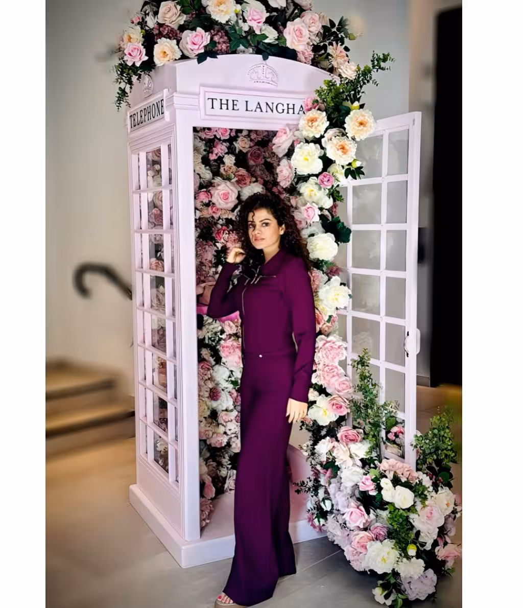 Palak Muchhal Blooms In Floral Tribute