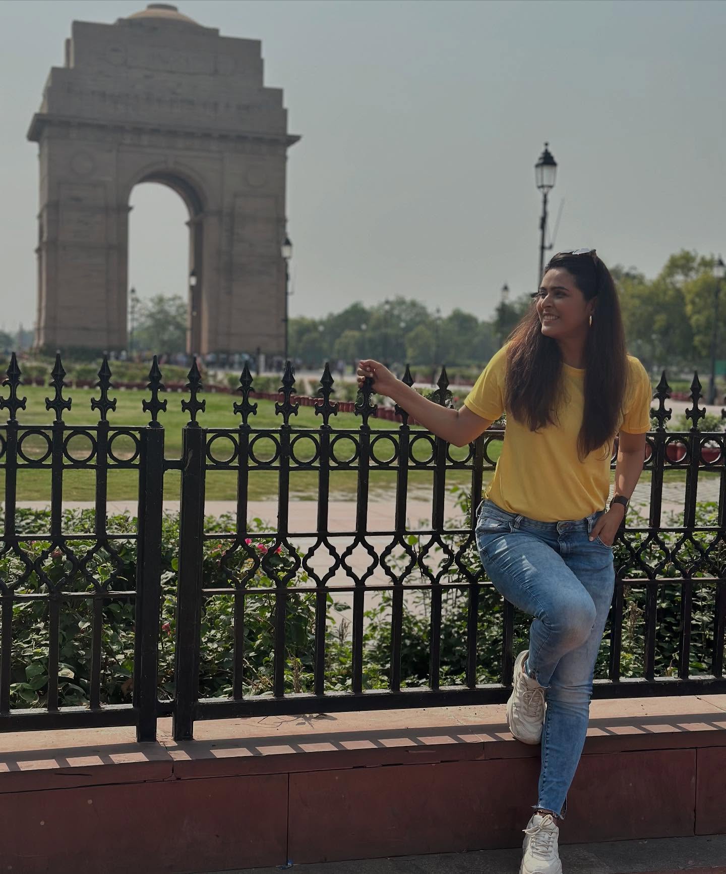 Peacock Serenade At India Gate