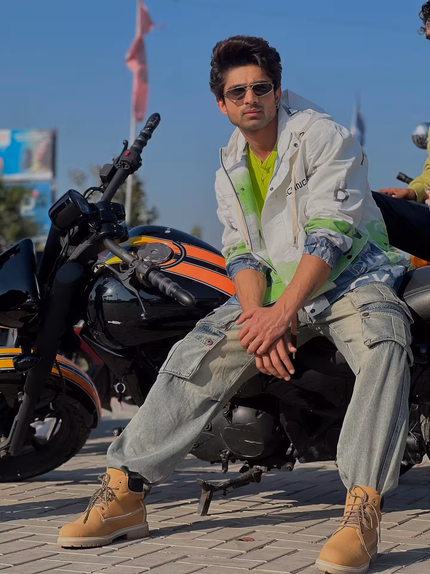 Pumme Pyaar: Abhishek Kumar’s Heartfelt Drama Abhishek Kumar's latest Instagram post fuses heartfelt drama with love and cinematic flair in style