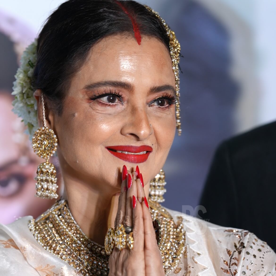 Rekha: Timeless Beauty Icon Radiates Grace