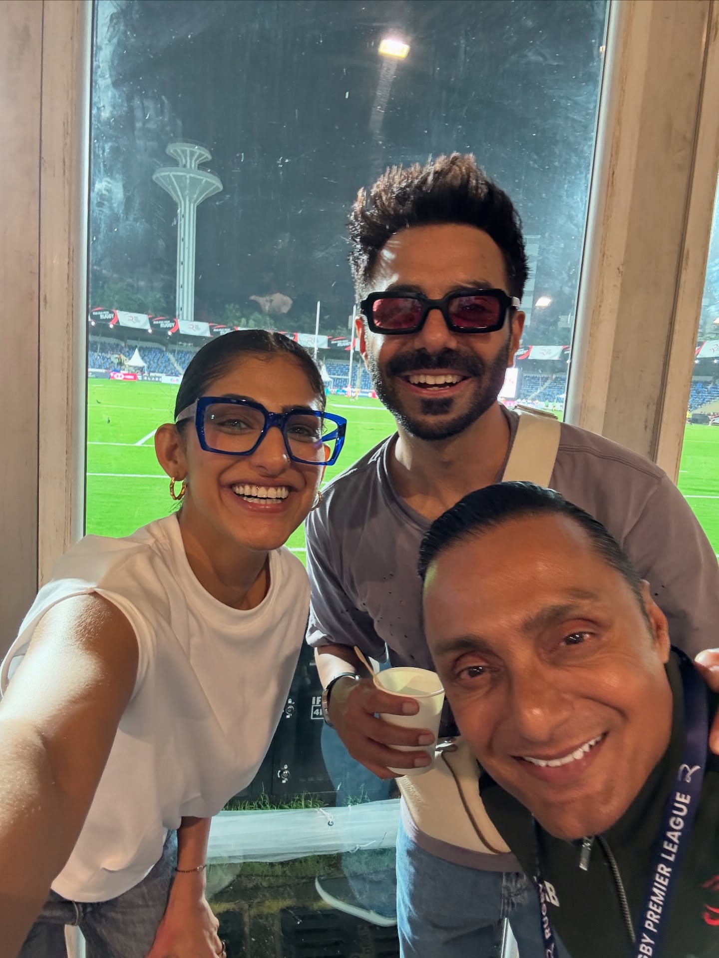 Rugby Premier League Ignites Electric Night