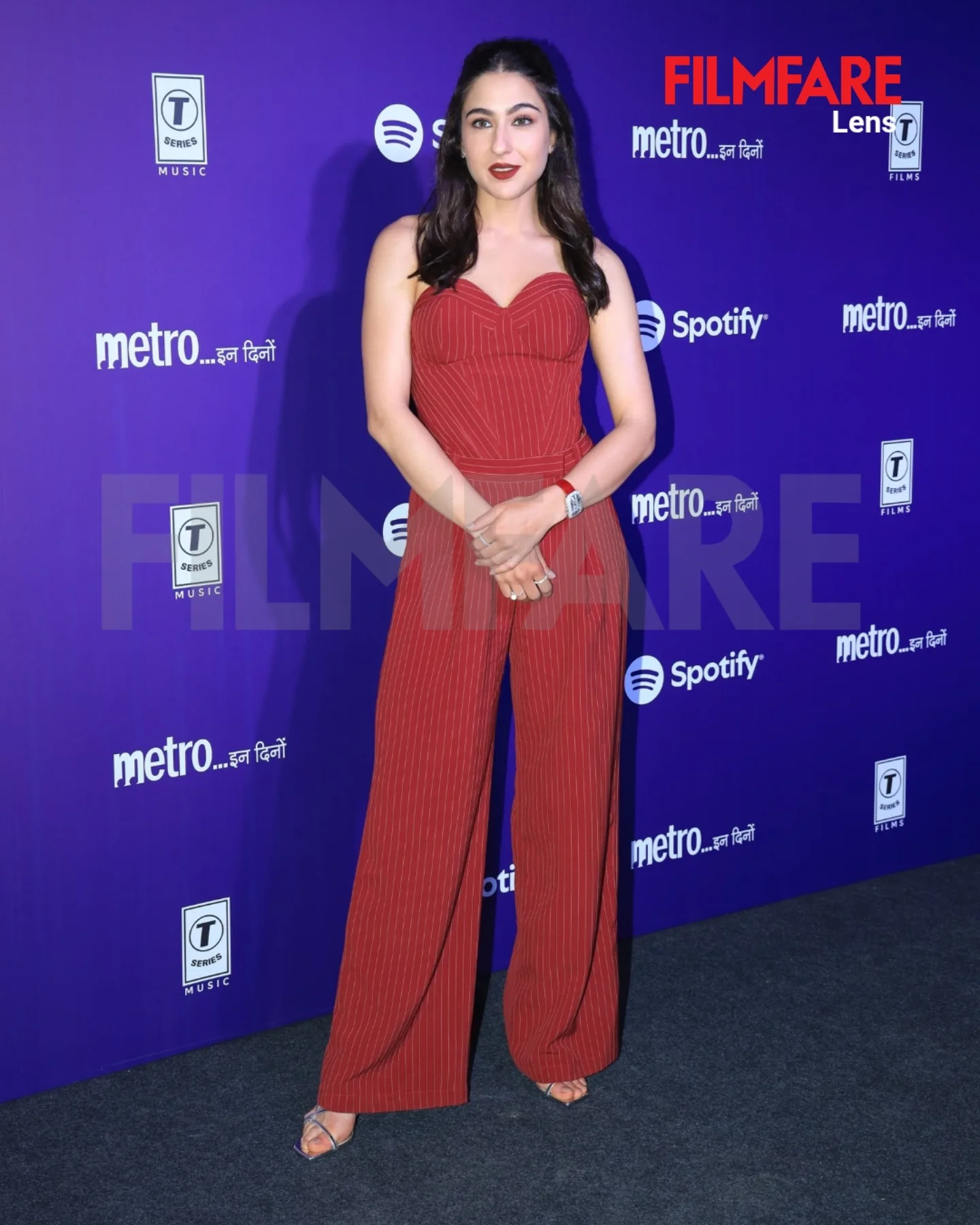 Sara Ali Khan Stuns at Metro In Dino Launch In red elegance, the star ignites buzz at the Metro In Dino album launch with pure style!!