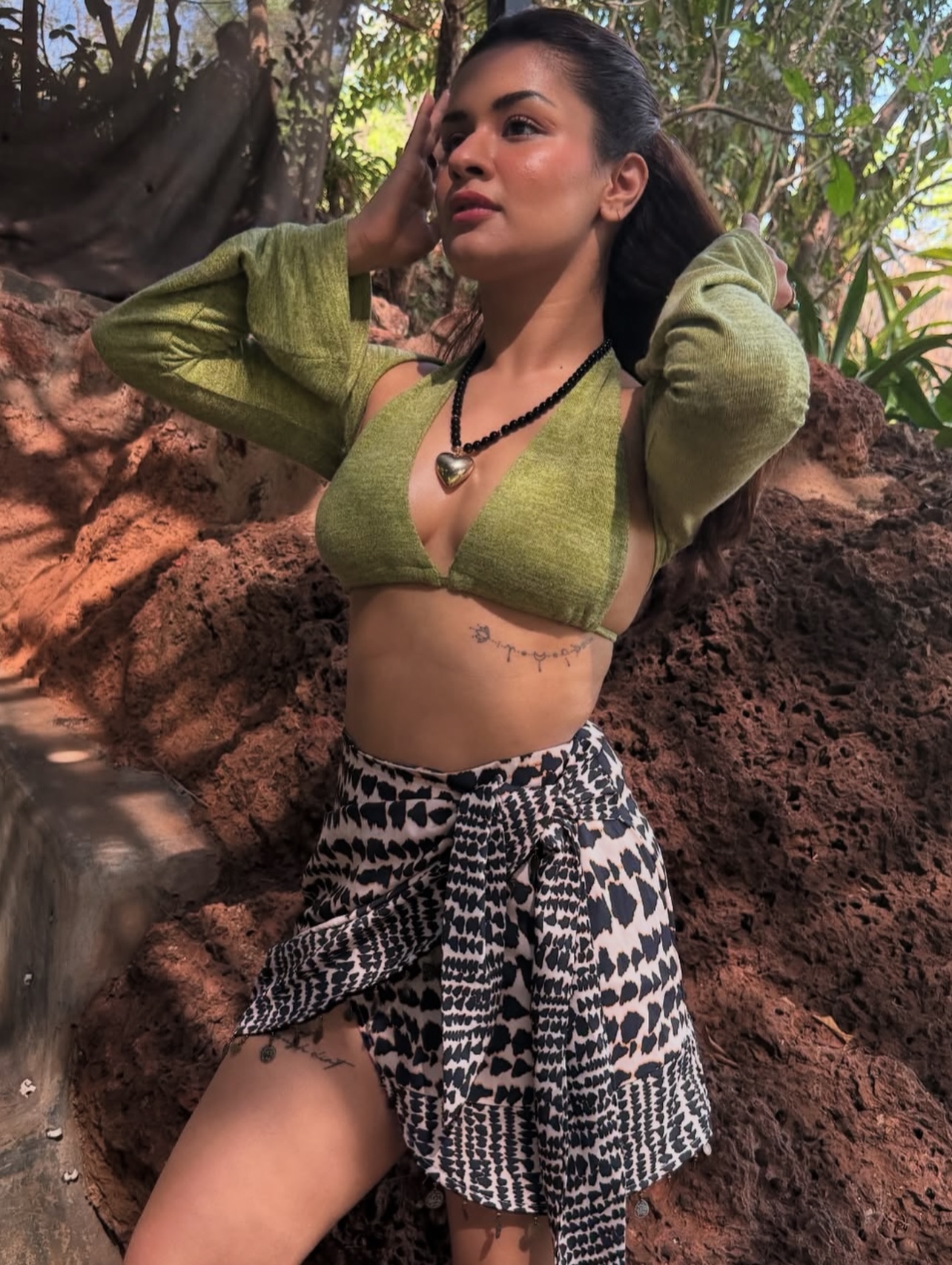 Season's Captivating Charm: Avneet Kaur Shines